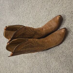 Old West Women's Classic Tan Handcrafted Cowboy Boots